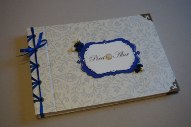 Jaapani köites album. Formaat: A4.